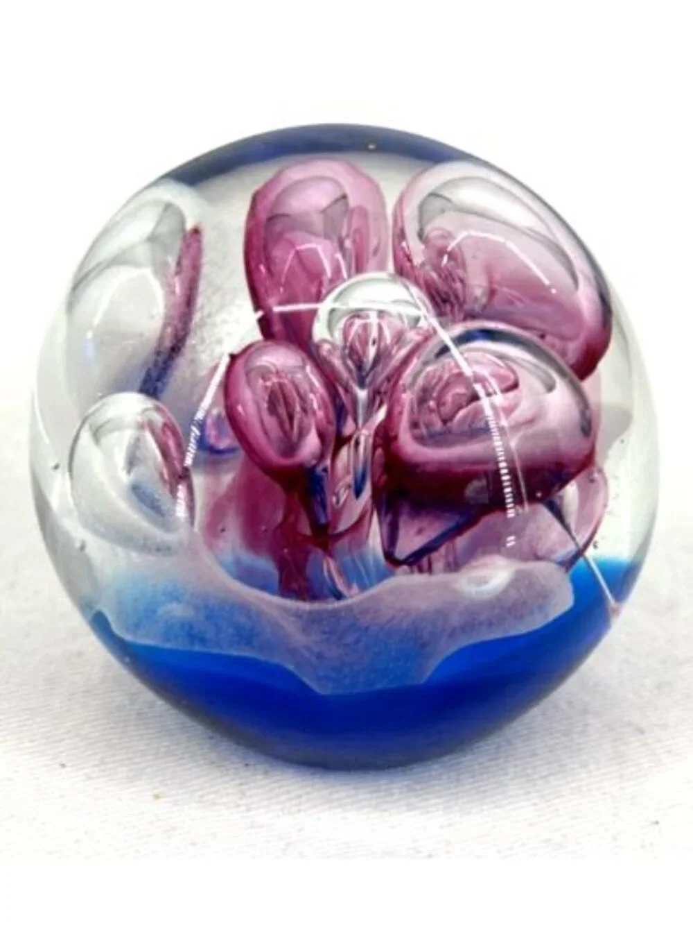 Dynasty Gallery Paperweight Collectible Handcrafted Art Glass Glows 2.5